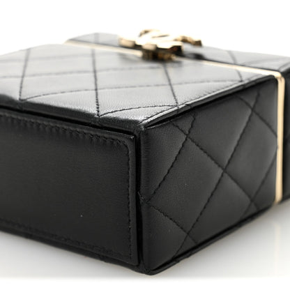 Lambskin Quilted Small Box With Chain Black