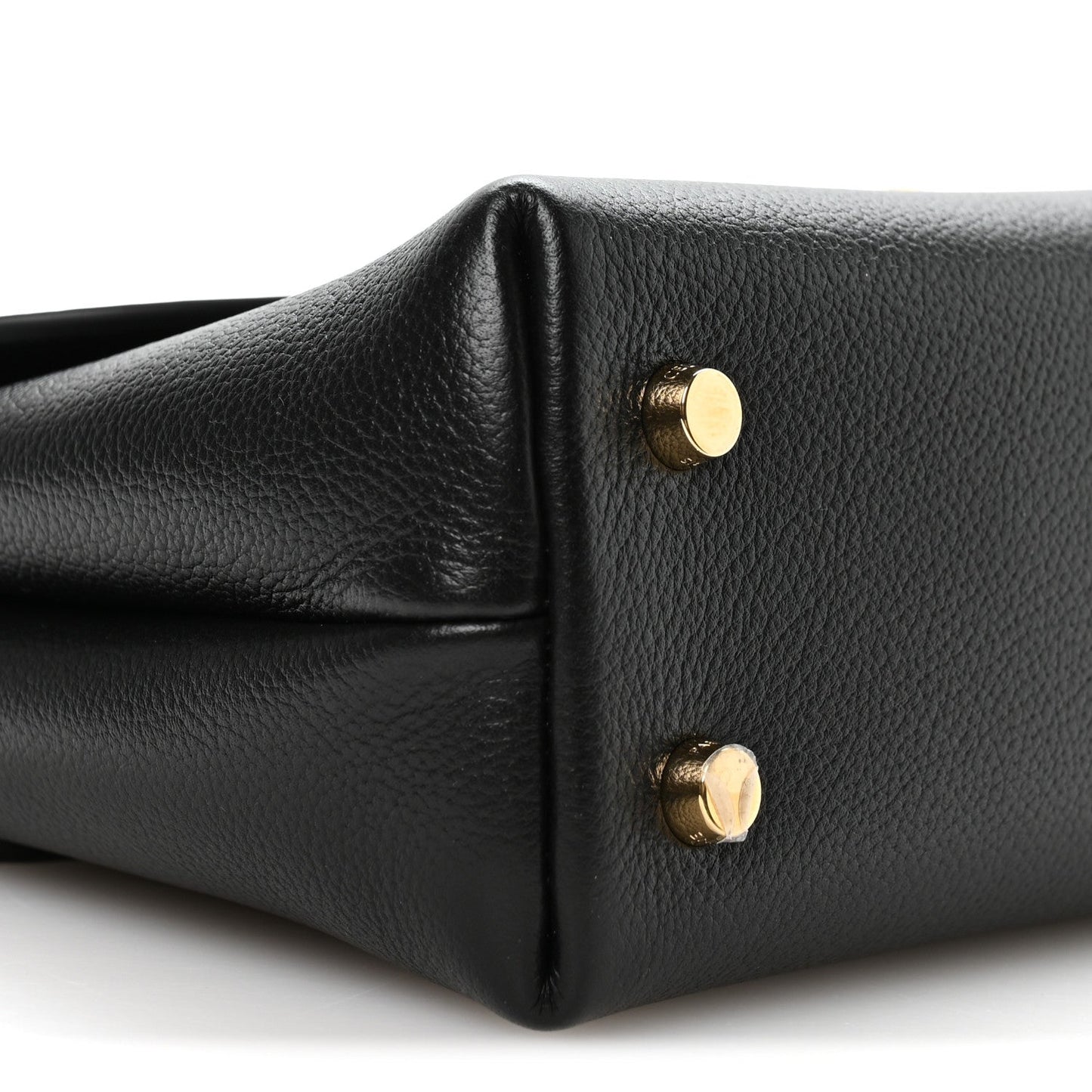Smooth Satinated Calfskin Teen Nino Black