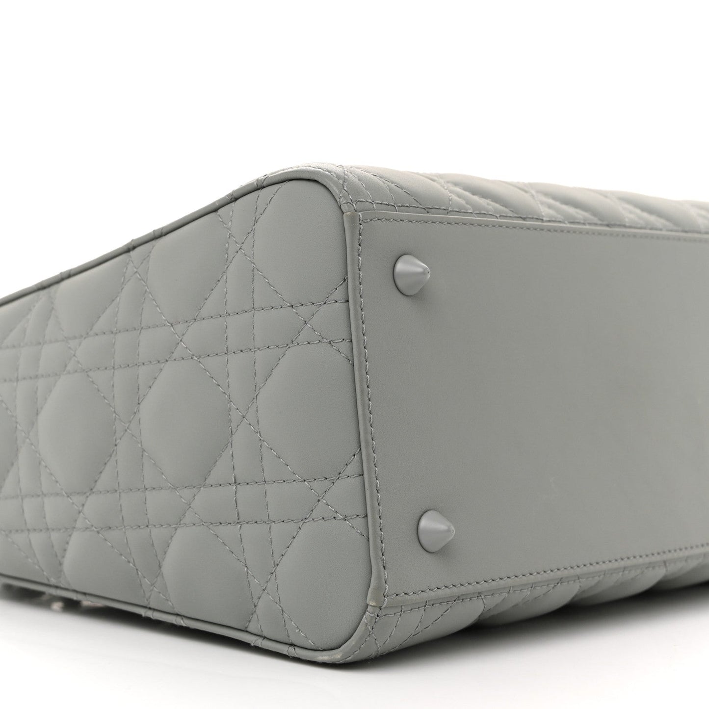 Ultra Matte Calfskin Cannage Medium Lady Dior Grey Stone