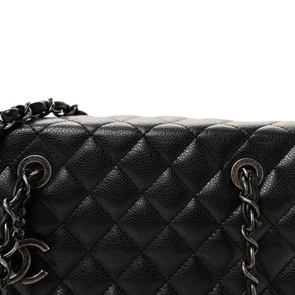 Caviar Quilted Small City Shopping Tote Black