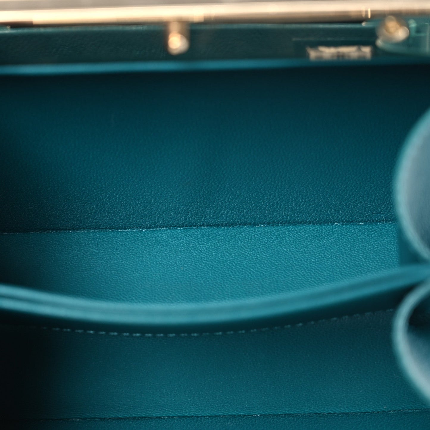Lambskin Quilted Pearl CC Vanity Case Turquoise