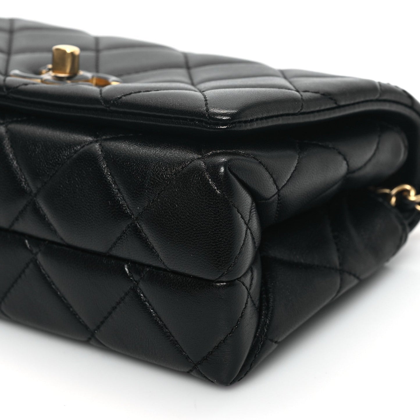 Shiny Lambskin Quilted Enamel CC Mini Flap Black