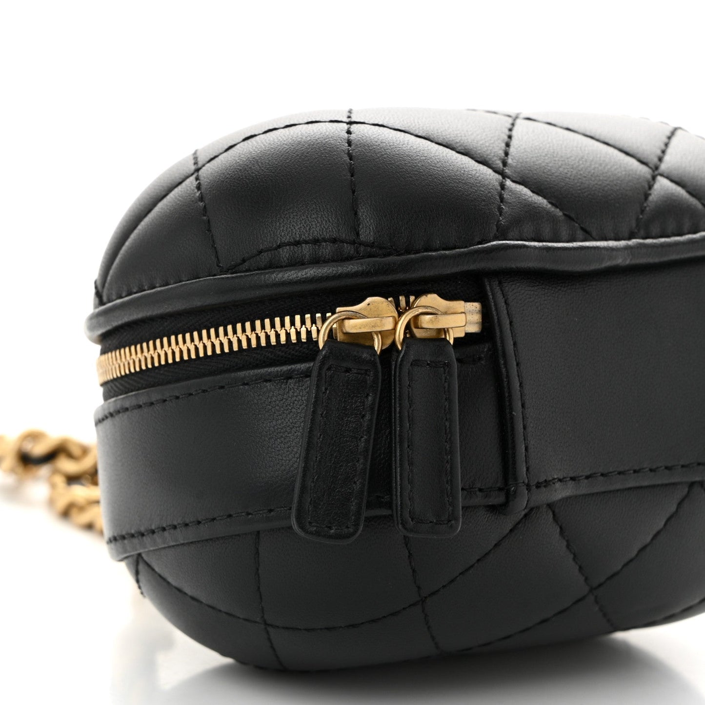 Lambskin Quilted CC Bubble Vanity Case With Chain Black