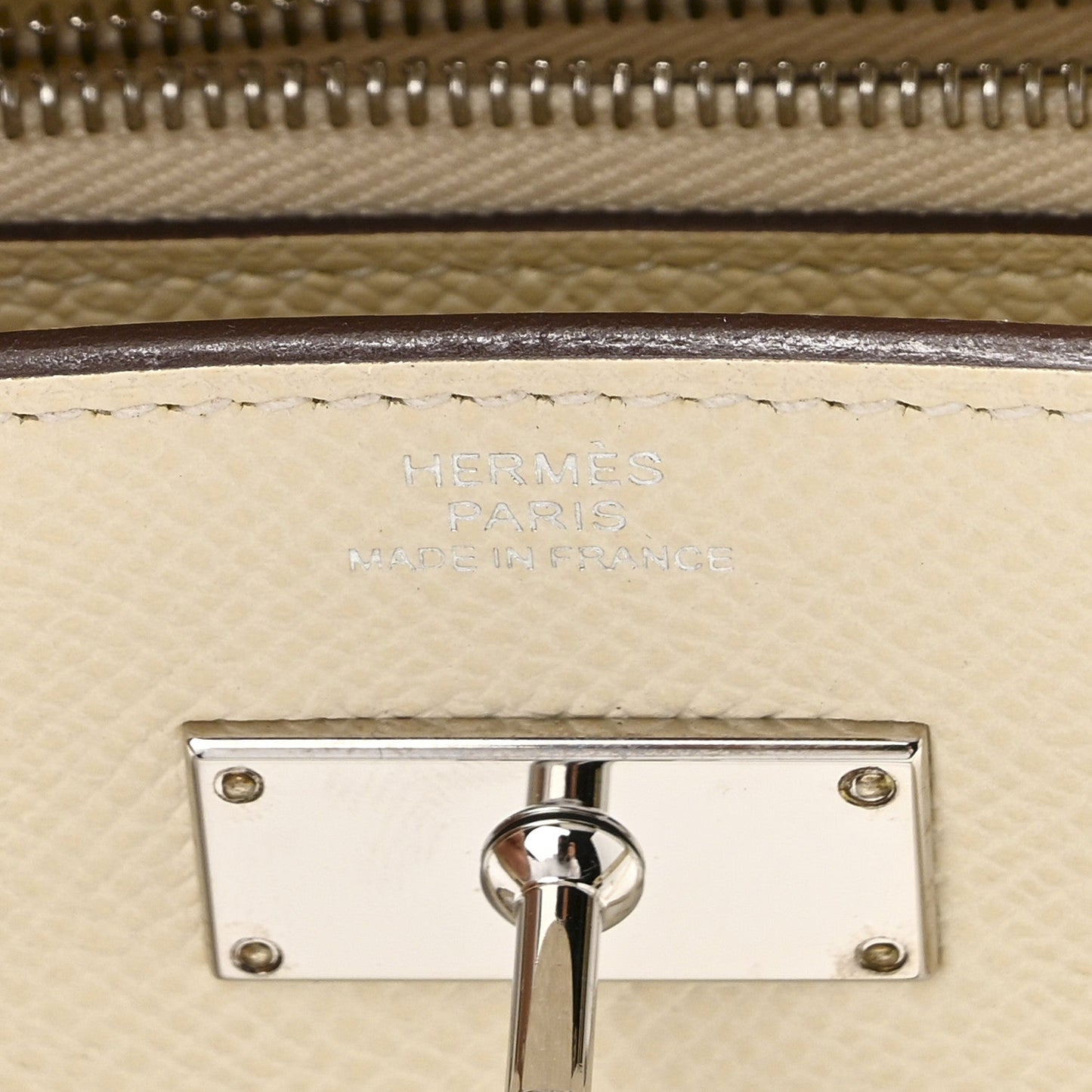 Epsom Kelly Wallet To Go Craie