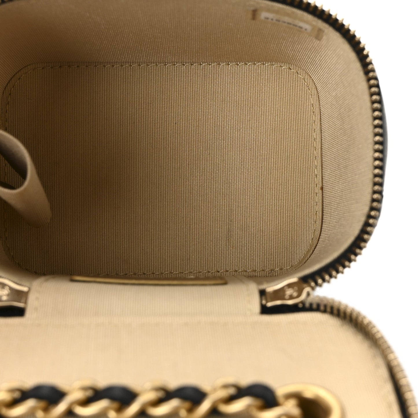 Lambskin Quilted Mini Pearl Crush Vanity Case With Chain Black