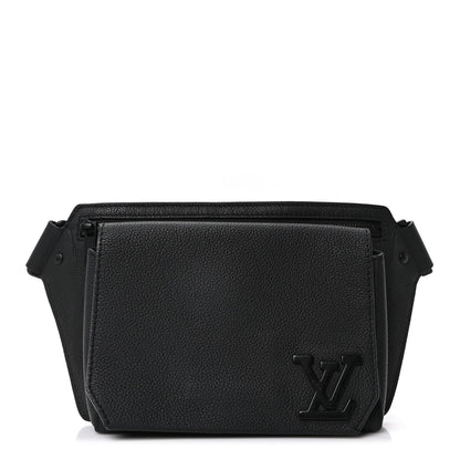 Grained Calfskin Aerogram Takeoff Sling Black
