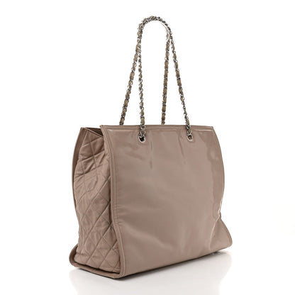 Vinyl Large Lipstick Tote Dark Beige