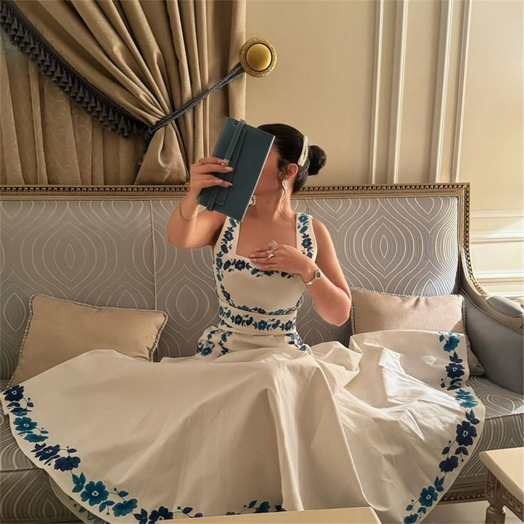 Elegant White A-Line Square Neck Printed Long Formal Party Dress MD7465