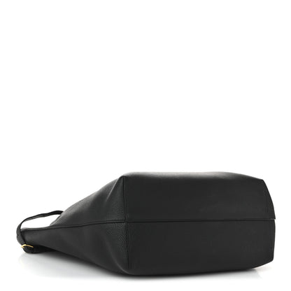 Grained Calfskin Triomphe Medium Cabas Anais Black