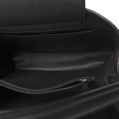 Taurillon Capucines GM Souple Matte Black