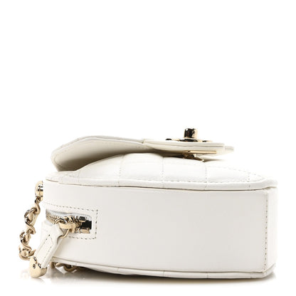 Lambskin Quilted CC In Love Heart Clutch With Chain White
