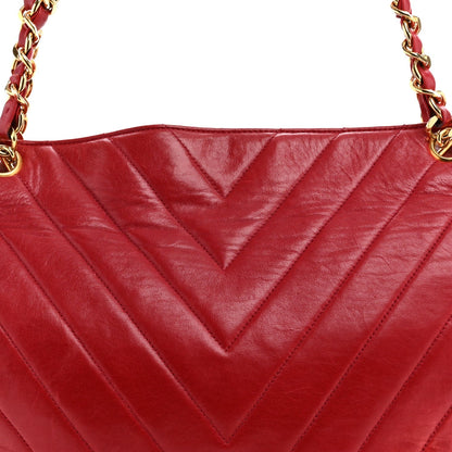 Lambskin Chevron Quilted Shoulder Bag Red