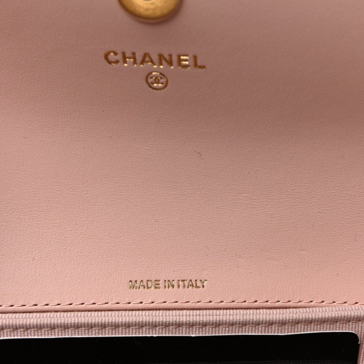 Lambskin Quilted Chanel 19 Flap Clutch Light Pink