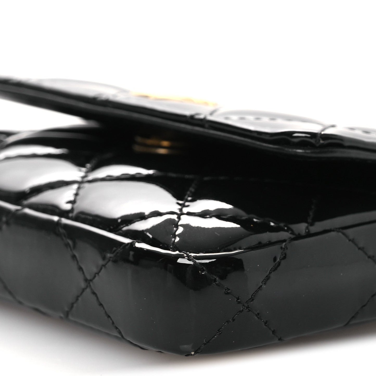 Patent Enamel Quilted Coco Hearts Clutch With Chain Black