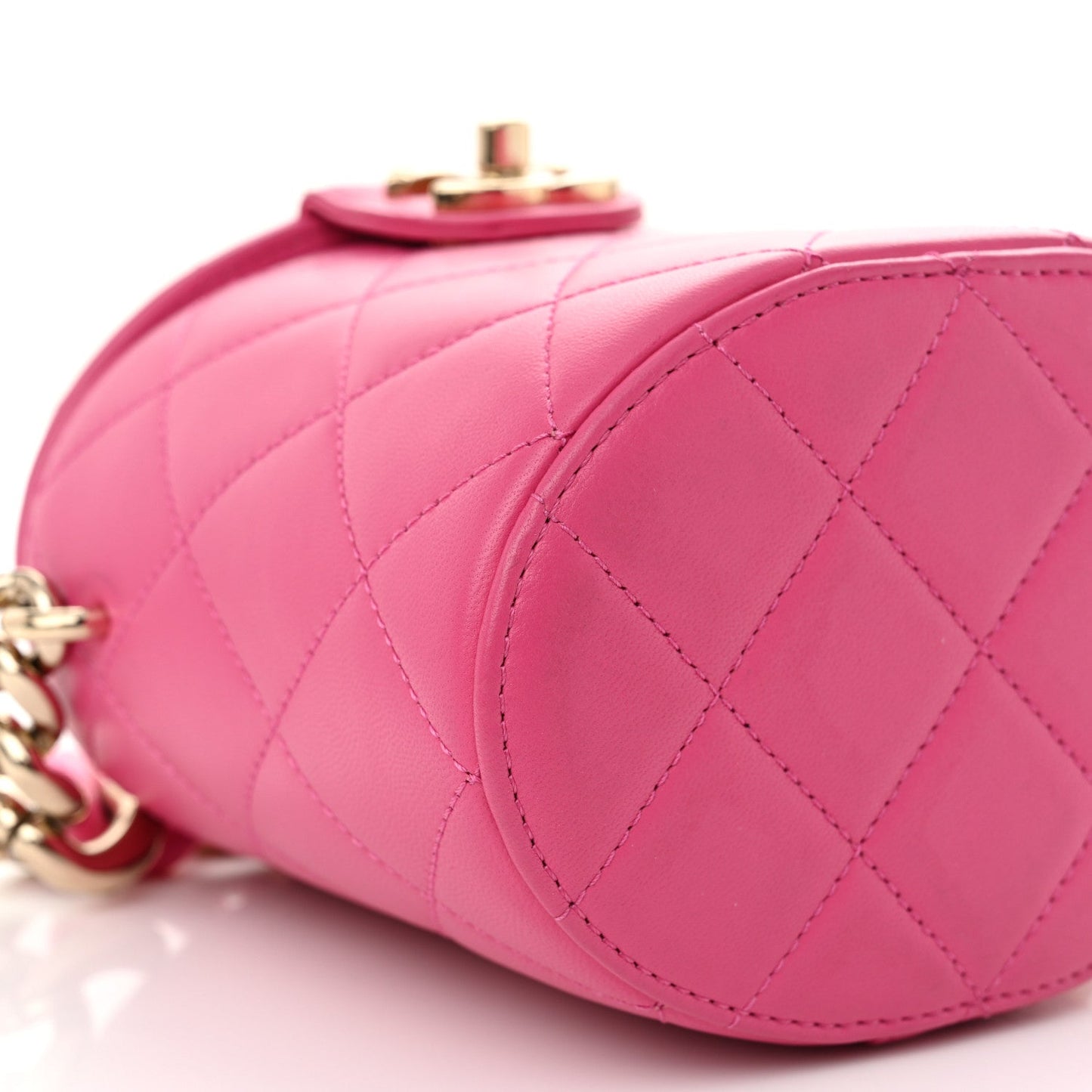 Lambskin Resin Elegant Chain Vanity Case Dark Pink