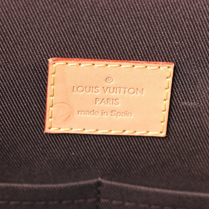 Monogram Cluny MM Papyrus Creme
