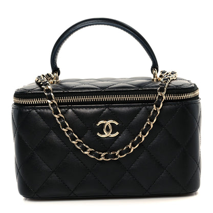 Lambskin Quilted Small Top Handle Vanity Case With Chain Black