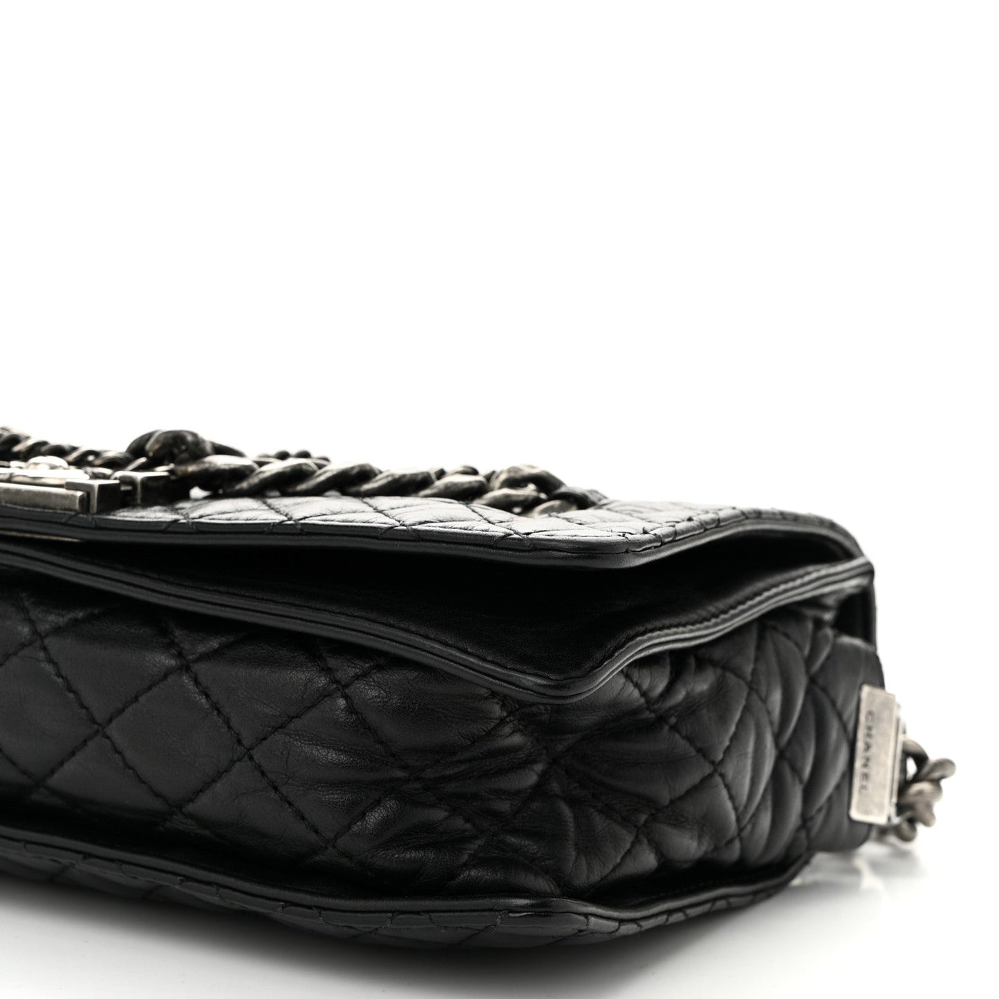 Calfskin Enchained New Medium Boy Flap Black