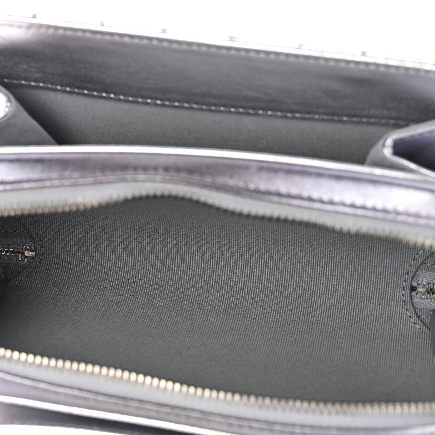 Metallic Lambskin Like A Wallet Flap Silvery Black