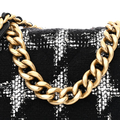 Tweed Quilted Maxi Chanel 19 Flap Black White