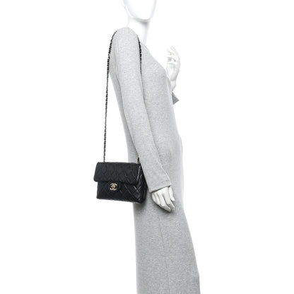 Lambskin Quilted CC Pocket Clutch With Chain Black