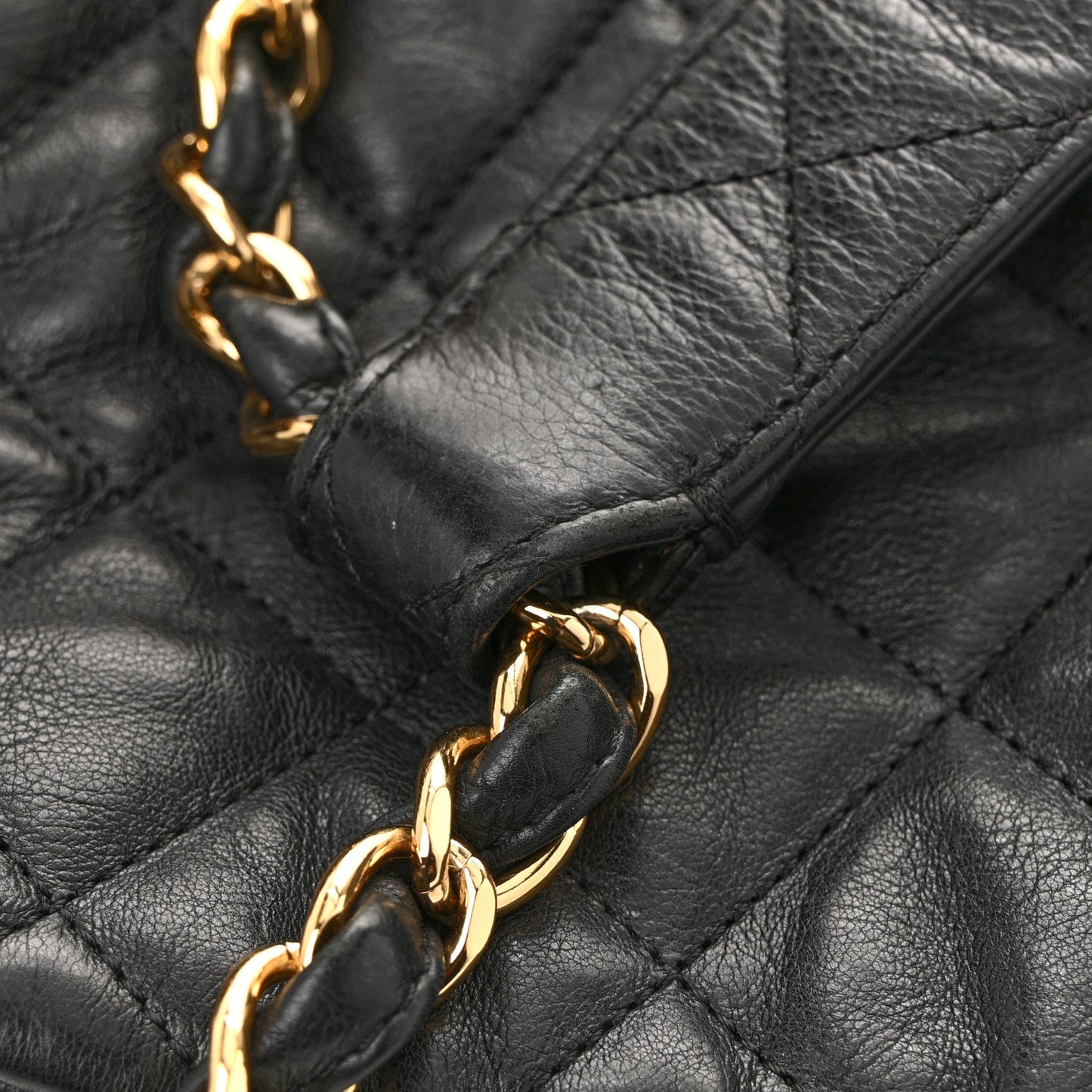 Calfskin Quilted Large Chain Me Hobo Black