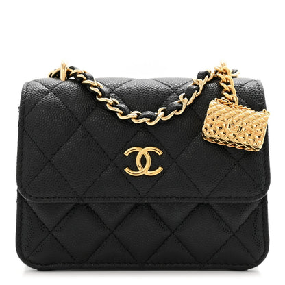 Shiny Caviar Quilted Clutch With Chain Black