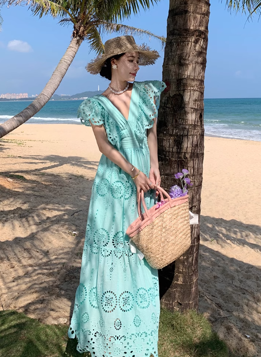 Lace hollow embroidery hook flower ruffle V-neck Thai dress fairy holiday ruffle long skirt R0187