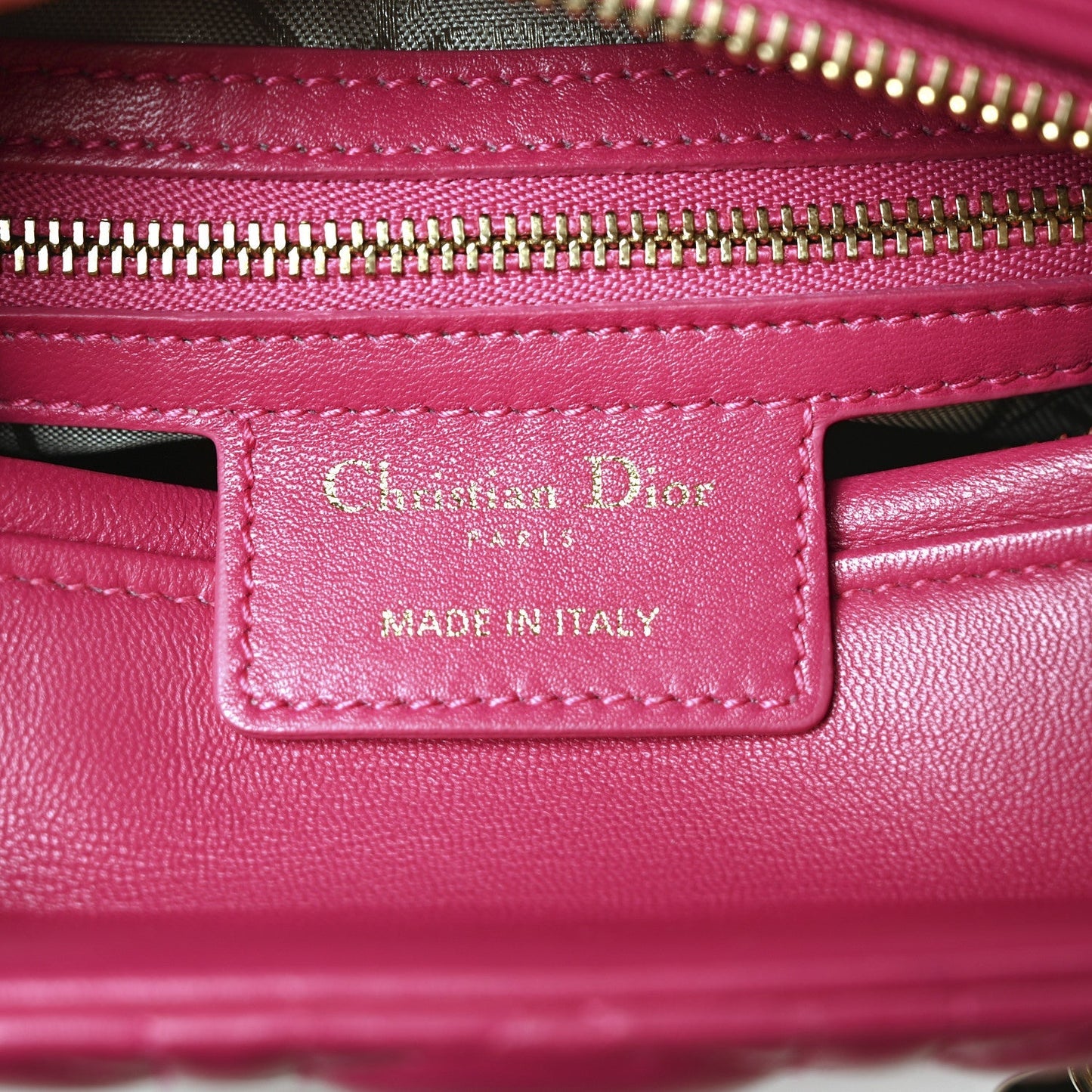 Lambskin Cannage Medium Lady Dior Fuchsia