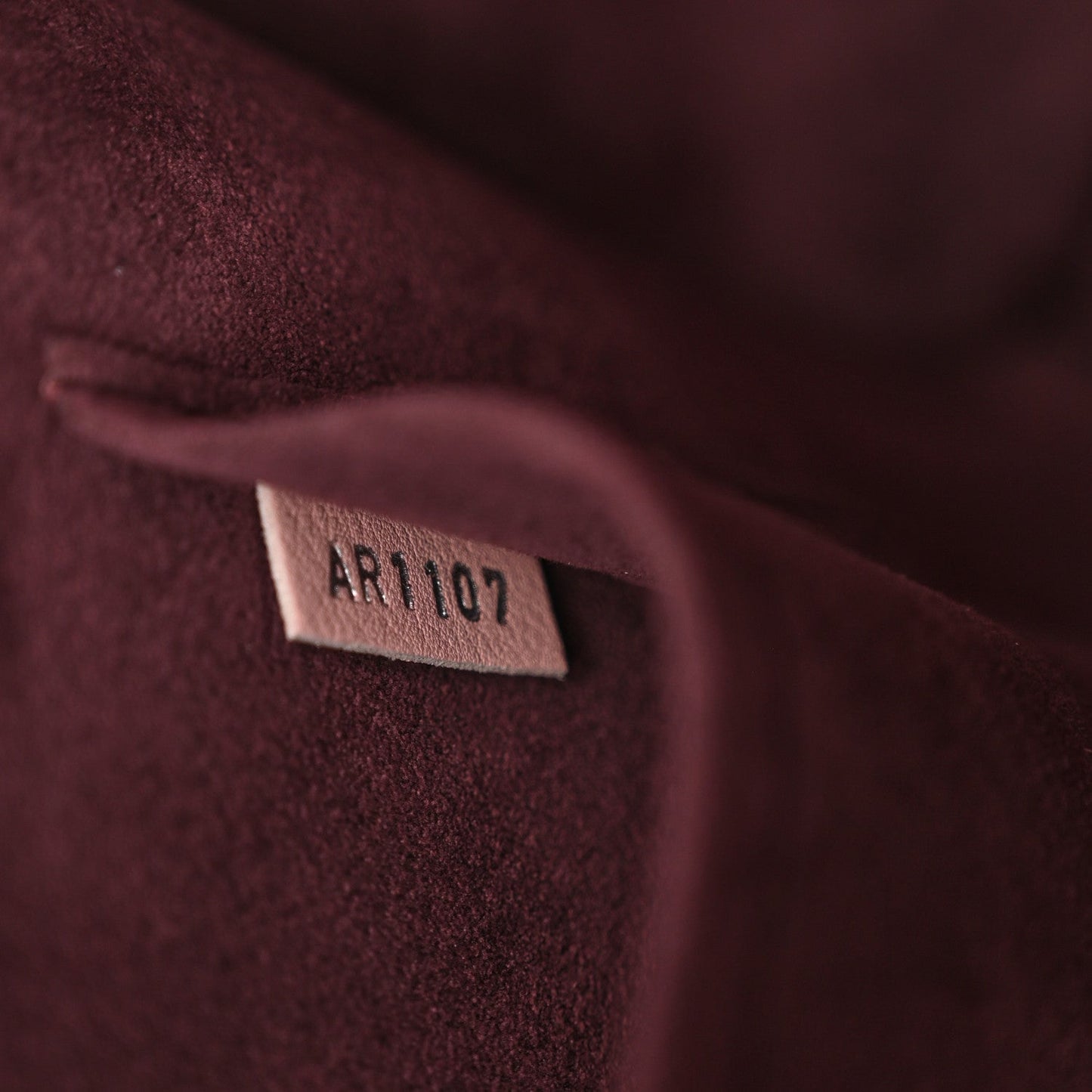 Calfskin Lockmeto Rose Poudre