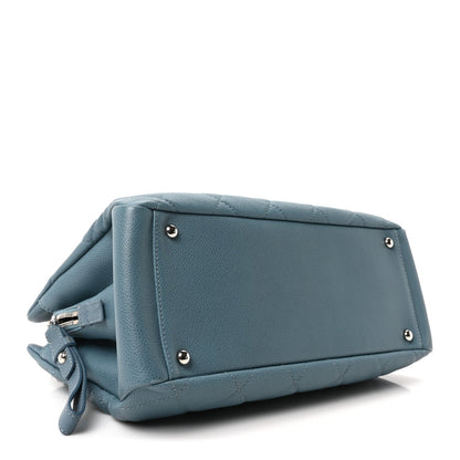 Caviar Quilted CC Timeless Soft Tote Blue