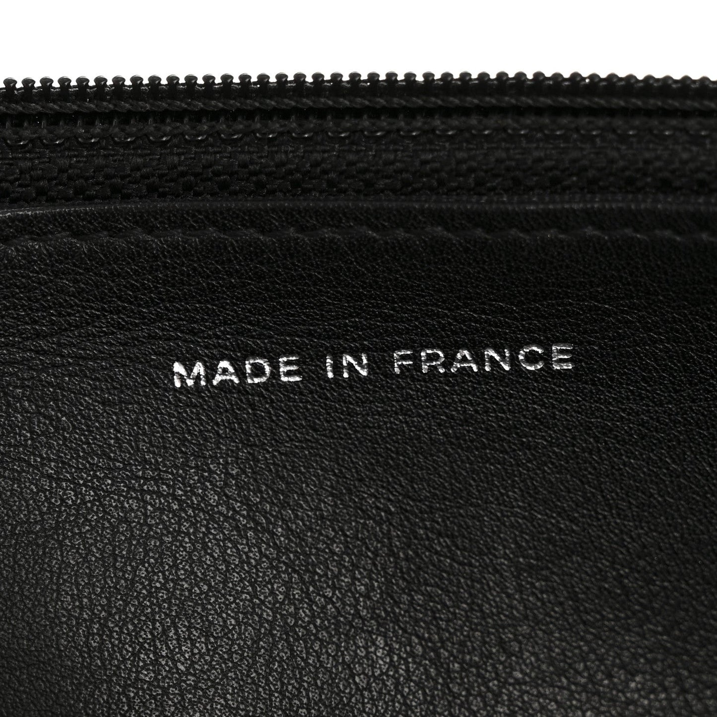 Patent Quilted Wallet On Chain WOC Black