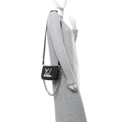 Epi Twist Lock Shoulder Bag XL Black