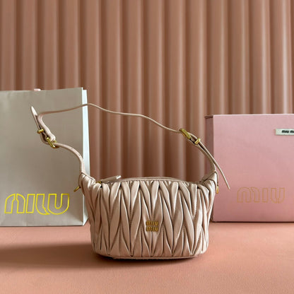 Miu Matelassé Pouch Bag 15cm Apricot Leather