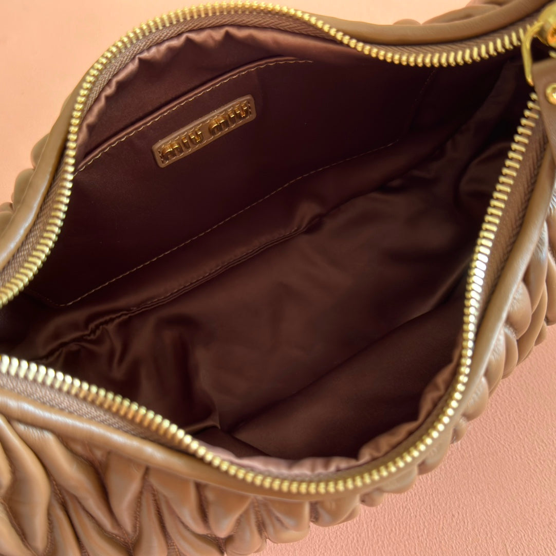 Miu Wander Matelassé Shoulder Bag 29cm Brown Lambskin