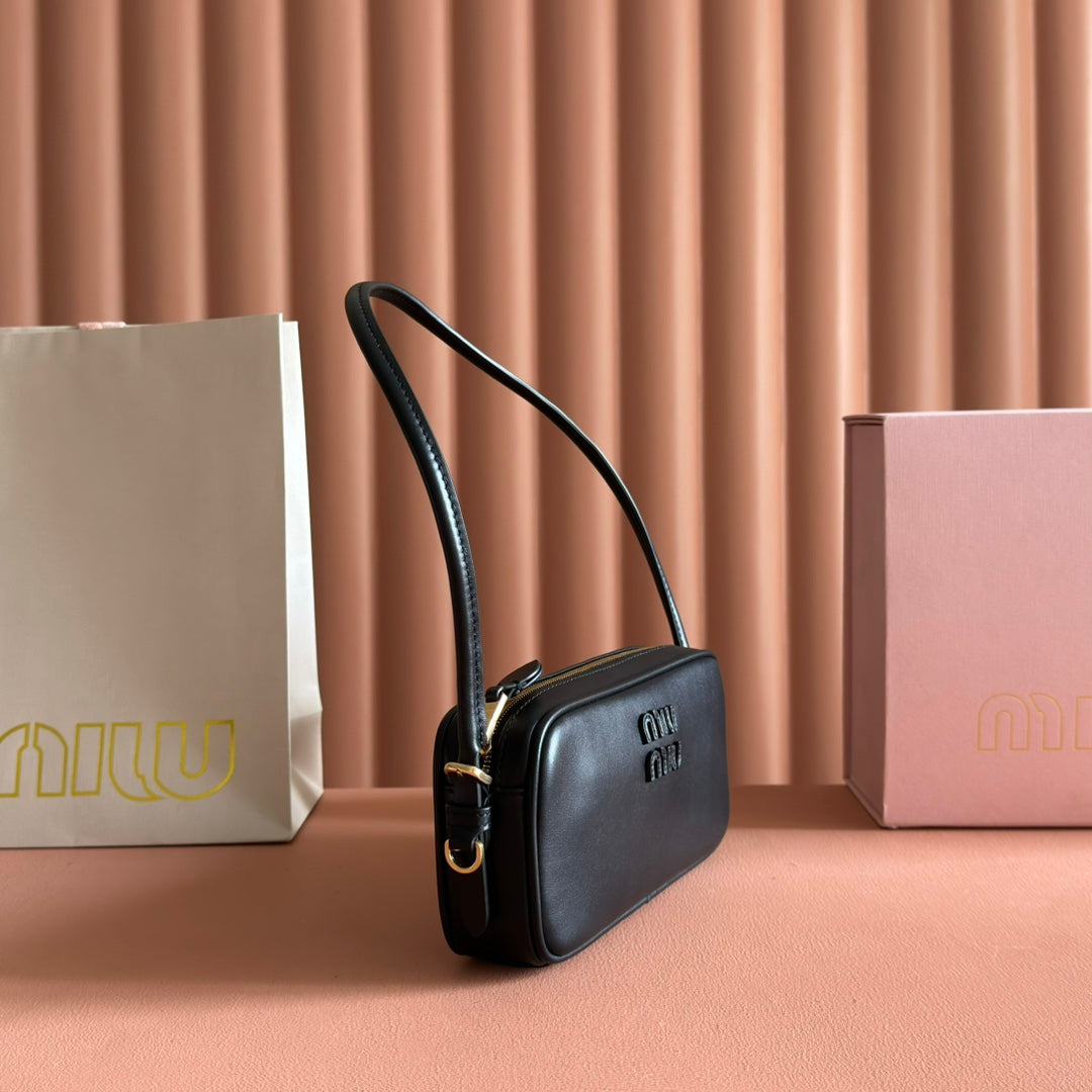 Miu Leather Pouch Bag 20cm Black Leather