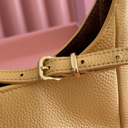 Miu Leather Bucket Bag 16cm Yellow Grain Cowhide