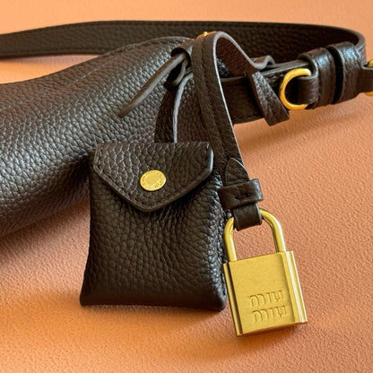 Miu Leather Bucket Bag 23cm Black Grain Cowhide