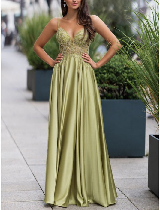 A-Line Bridesmaid Dress Spaghetti Strap Sleeveless Elegant Floor Length Satin with Lace / Ruching