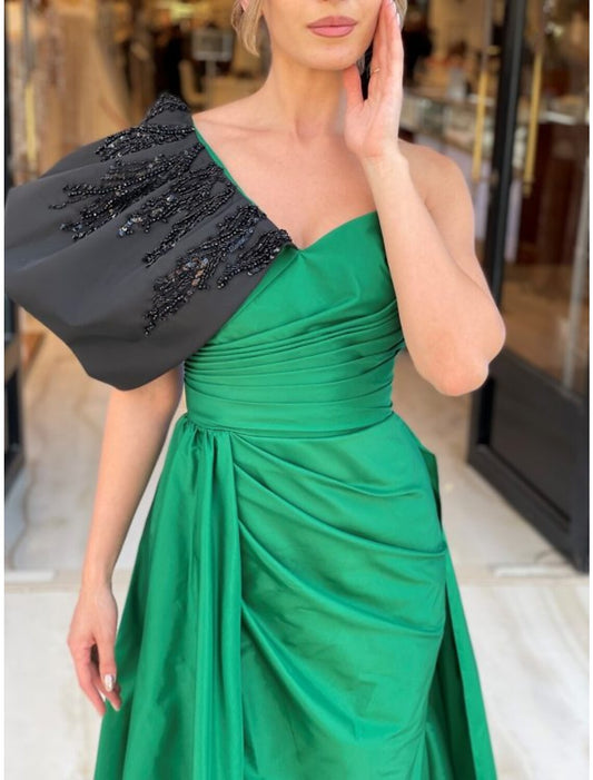 A-Line Evening Gown Color Block Dress Formal Wedding Reception Court Train Sleeveless One Shoulder Satin with Beading Slit