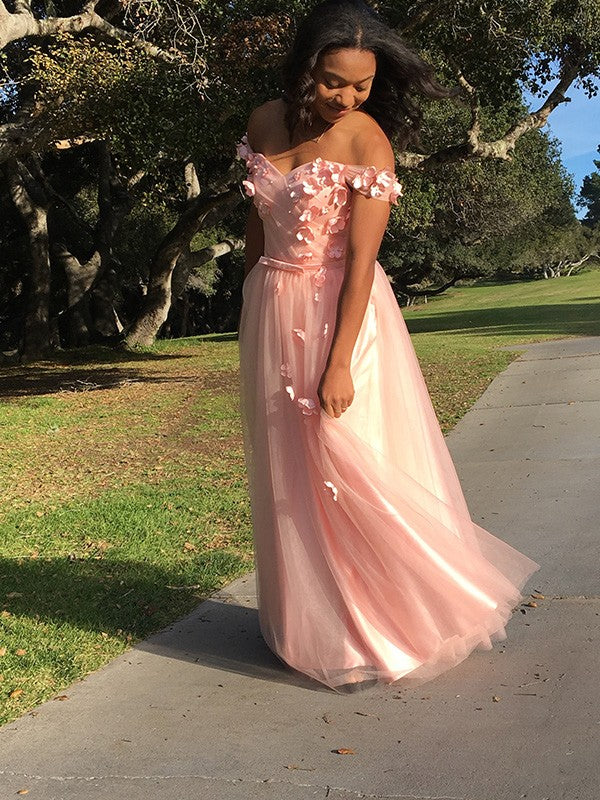 A-Line/Princess Tulle Off-the-Shoulder Sleeveless Applique Floor-Length Dresses