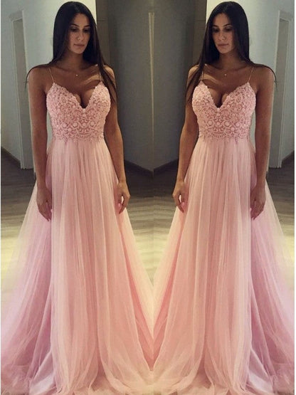 A-Line/Princess Sleeveless Spaghetti Straps Sweep/Brush Train Applique Tulle Dresses
