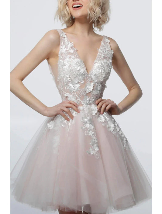 A-Line Cocktail Dresses Cute Dress Graduation Quinceanera Short / Mini Sleeveless V Neck Tulle with Appliques