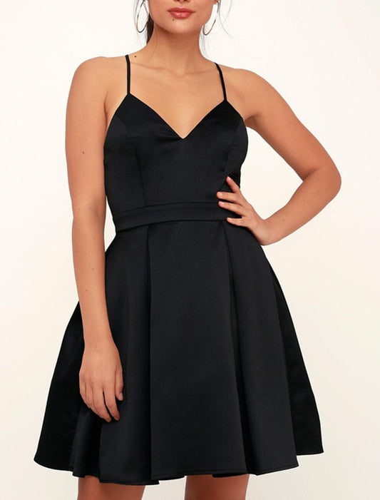 A-Line Black Dress Sexy Graduation Cocktail Party Dress V Neck Sleeveless Short / Mini Satin with Criss Cross Pleats
